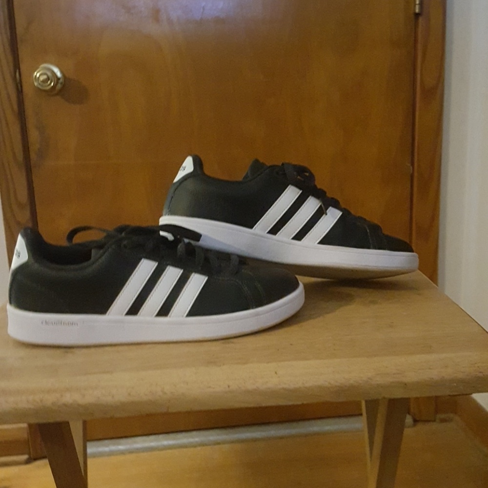 Adidas neo